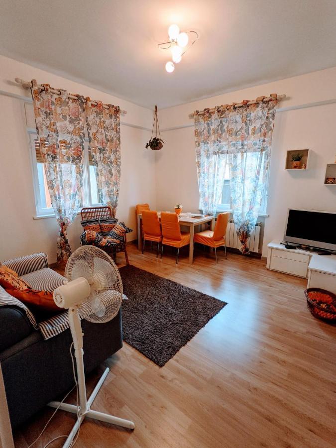 Casa Vacanza Due Elle - Casa Margherita ترييستي المظهر الخارجي الصورة