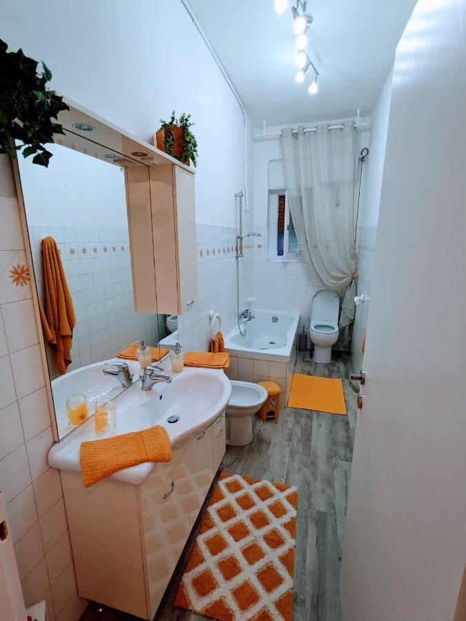Casa Vacanza Due Elle - Casa Margherita ترييستي المظهر الخارجي الصورة